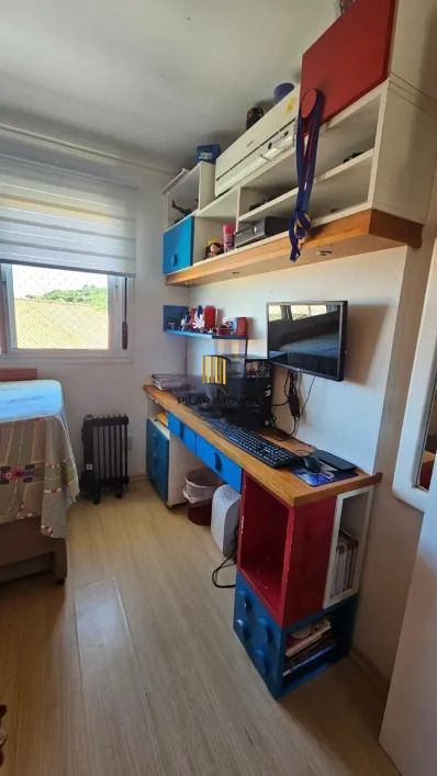 Casa de Condomínio 3 dormitórios no bairro Mário Quintana