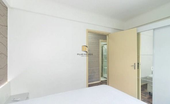 Apartamento na Azenha de 3 dormitórios térreo
