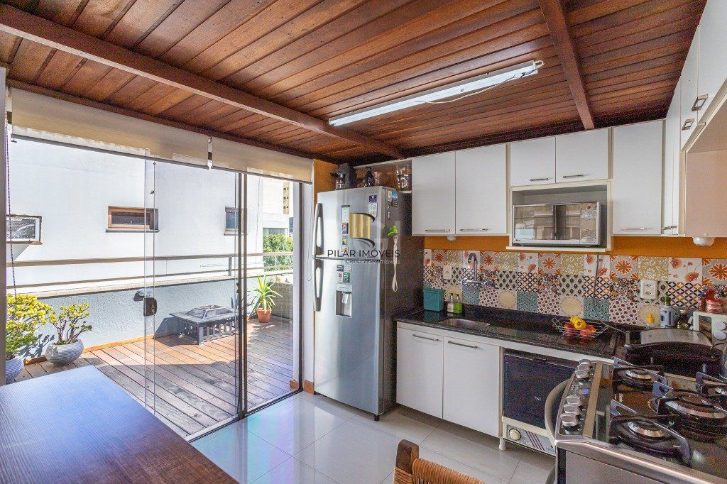 Cobertura de 2 dormitórios 1 vaga e terraço - Auxiliadora