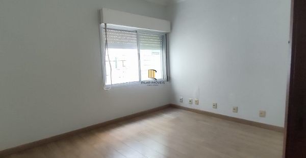 Apartamento na Cidade Baixa de 3 dormitórios e vaga
