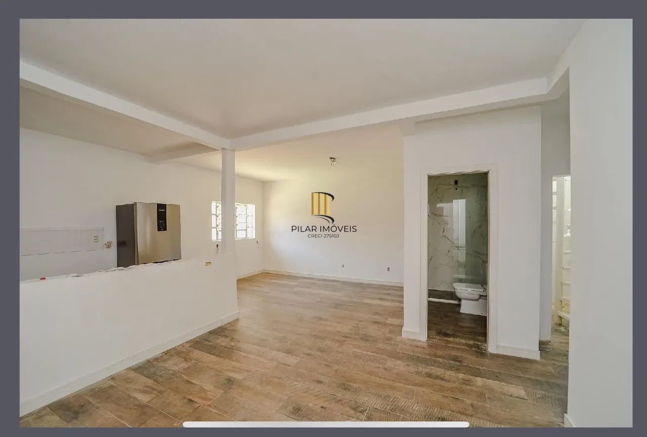 Casa 5 dormitórios no bairro Sarandi