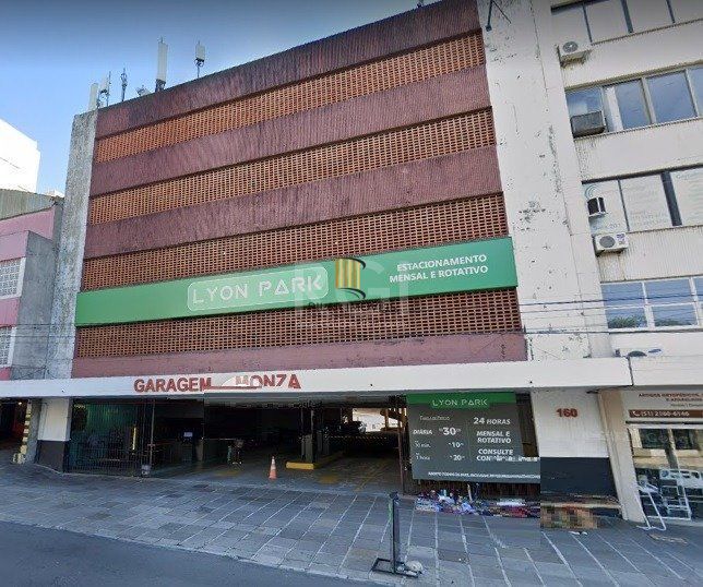 Box de garagem no Centro