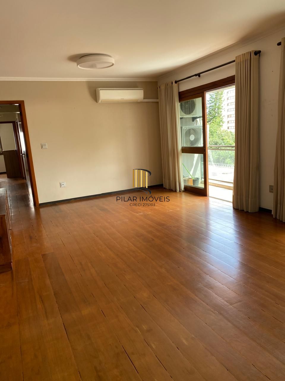 Apartamento 3 dormitórios no bairro Menino Deus