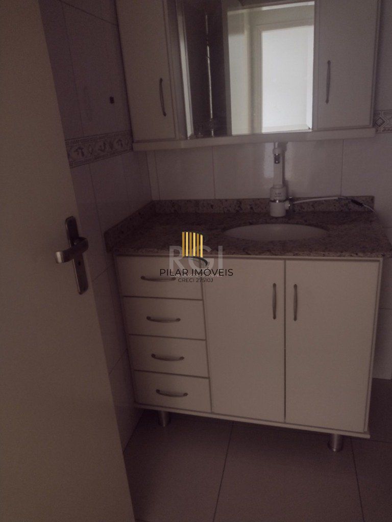 Apartamento para Venda - 127.87m², 3 dormitórios, 1 vaga - Rio Branco