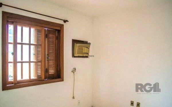 Casa em condominio no bairro Tristeza de 3 dormitórios e vaga