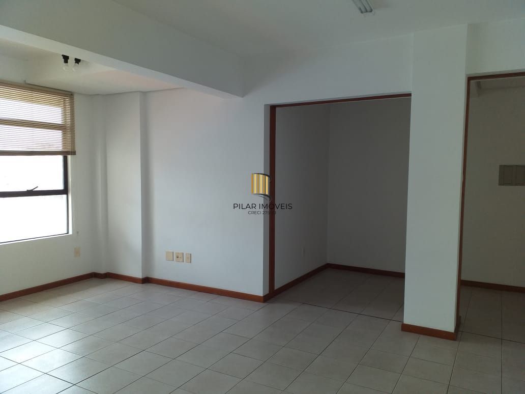 Sala Comercial 1 dormitório no bairro Passo da Areia