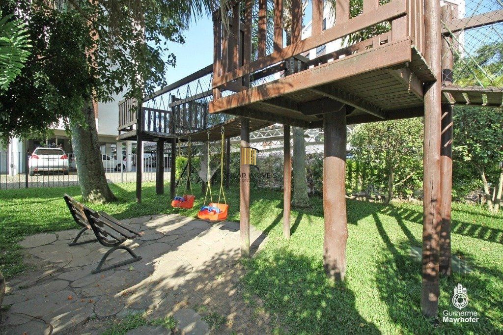 Apartamento no Condomínio Park Plaza de 2 dormitórios e vaga