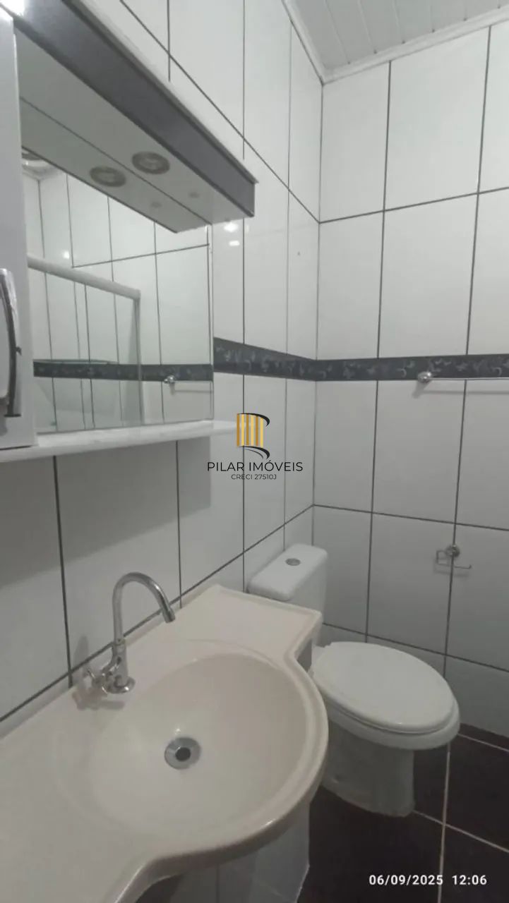 Casa 2 dormitórios no bairro Campestre