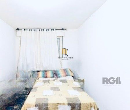 Apartamento no Jardim Botânico de 2 dormitórios desocupado