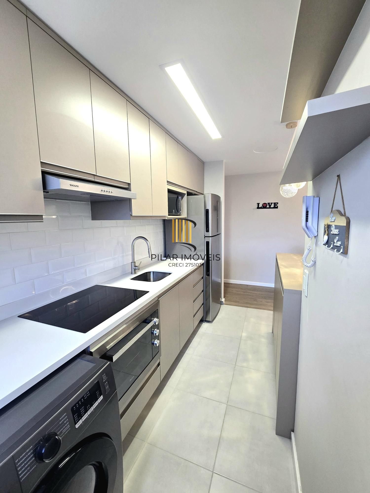 Apartamento no Pertenon de 2 dormitórios vaga e infra