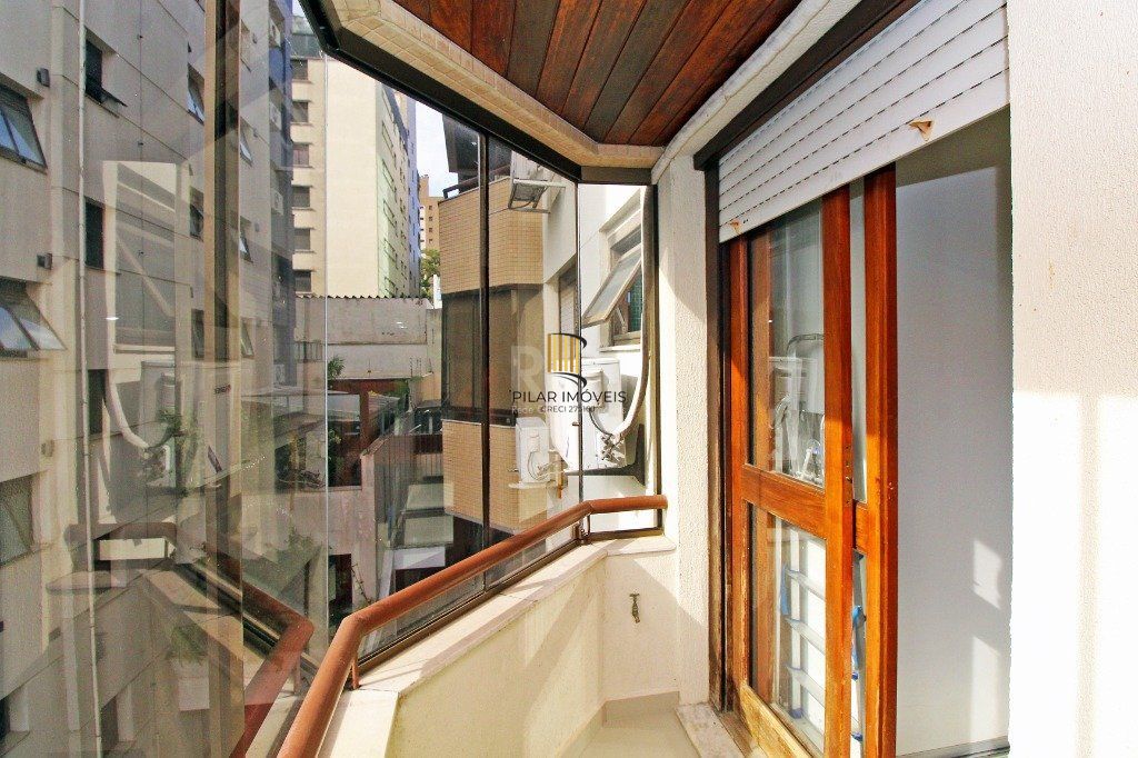 Apartamento 3 dormitórios 2 vagas - Petrópolis