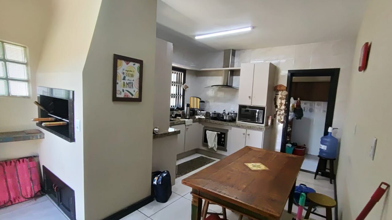 Excelente casa a Beira Mar  cinco suites