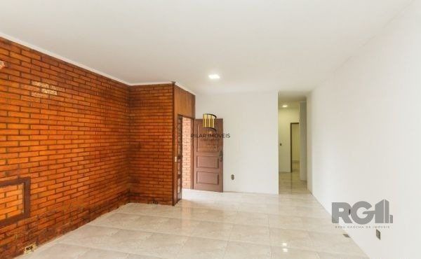 Casa 5 dormitórios no bairro Jardim Sabará