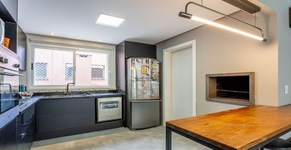 Apartamento Garden no bairro Pertrópolis de 3 dormitórios e 2 vagas