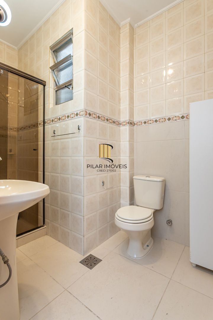 Apartamento no bairro Petrópolis de 3 dormitórios com 91m²