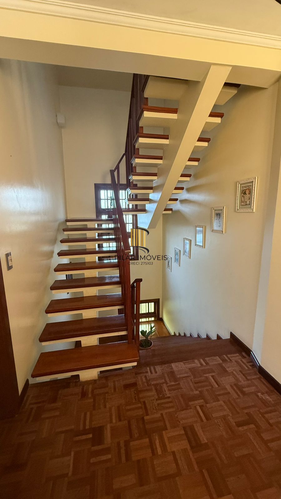 Casa 3 dormitórios no bairro Ipanema