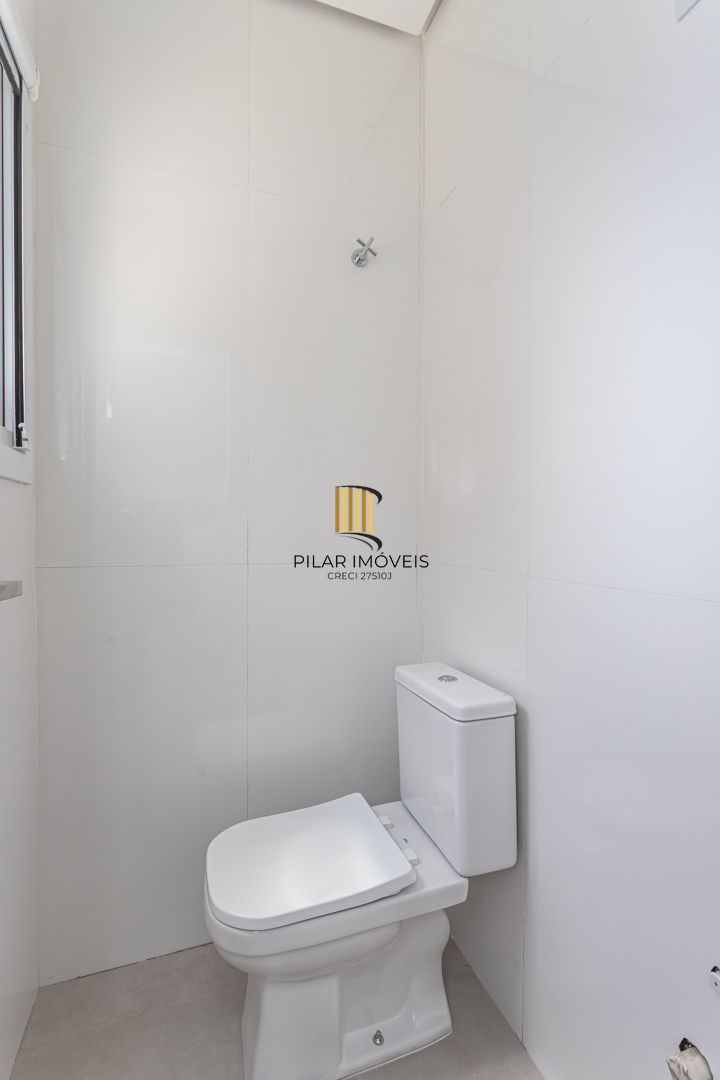 Casa de Condomínio 4 dormitórios no bairro Vila Nova