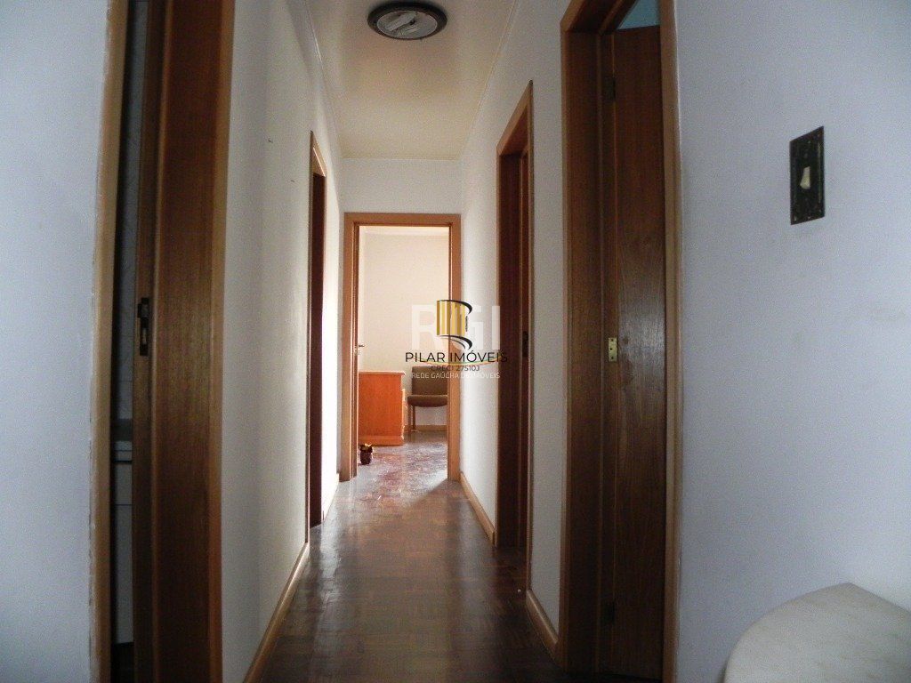Apartamento para Venda - 107.65m², 3 dormitórios, sendo 1 suites, 2 vagas - Cristo Redentor