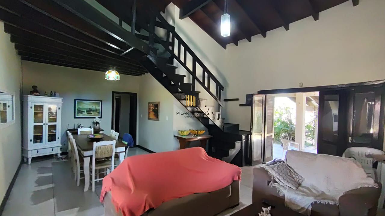 Excelente casa a Beira Mar  cinco suites