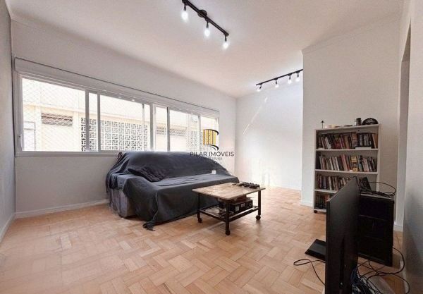 Apartamento de 2 dormitórios no bairro Petrópolis