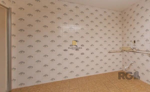 Apartamento de 2 dormitórios com vaga coberta