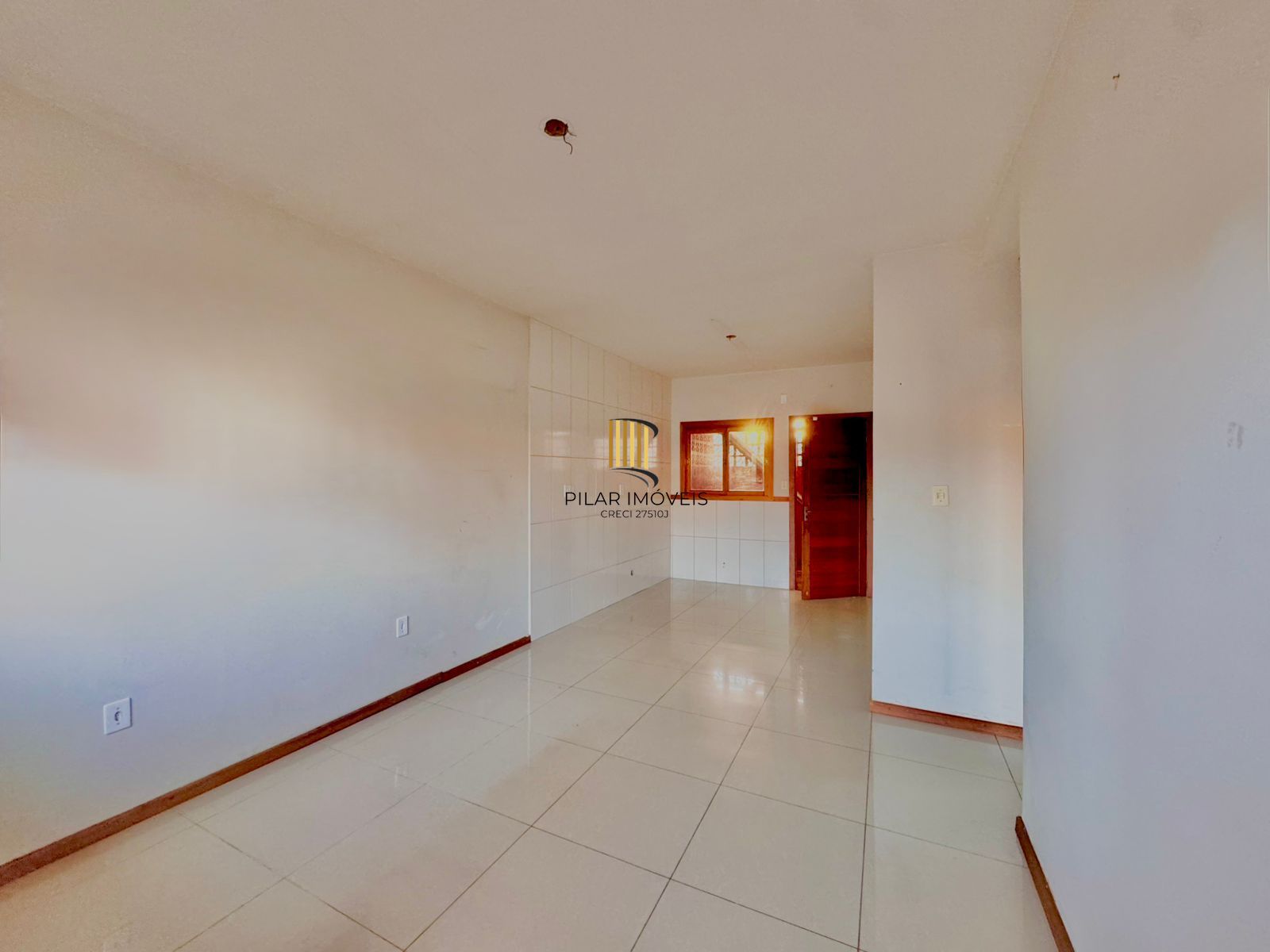 Casa 3 dormitórios no bairro Jardim Algarve