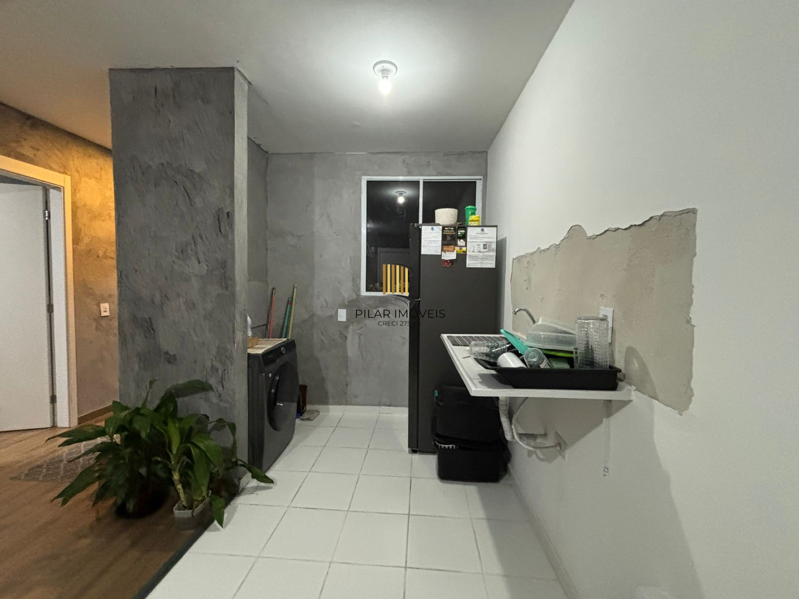 Apartamento na Restinga de 2 dormitórios e vaga