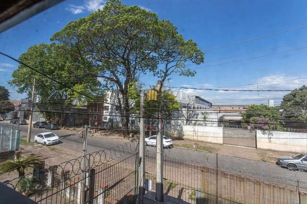 Galpão 2 dormitórios no bairro Navegantes