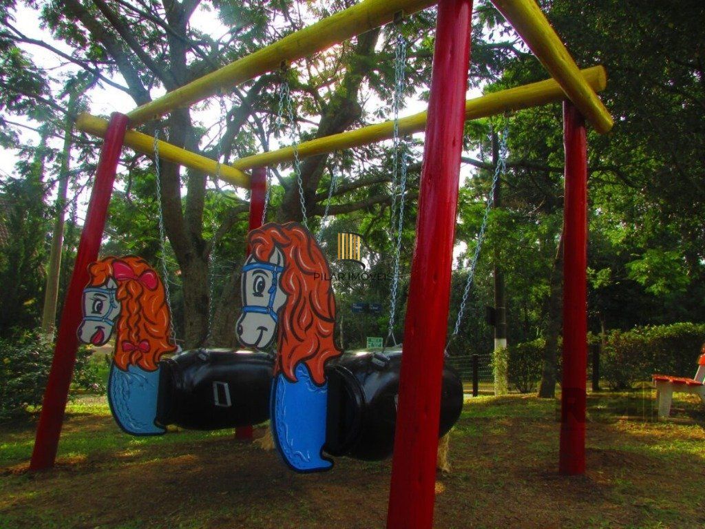 Terreno com 332m² no Condomínio Cantegrill Fase I I