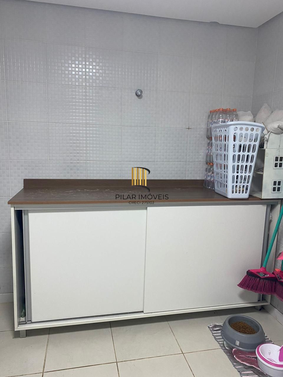Casa sobrado no Condomínio Golden River em Imbé com 4 dormitórios