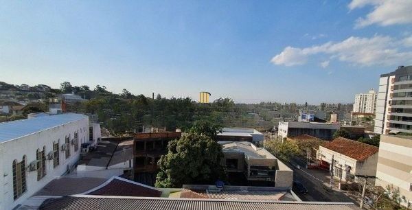 Apartamento no Passo D'areia de 2 dormitórios e 2 vagas DESOCUPADO