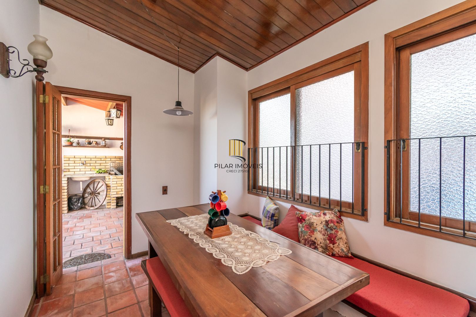 Cobertura 2 dormitórios, 1 vaga - Tristeza