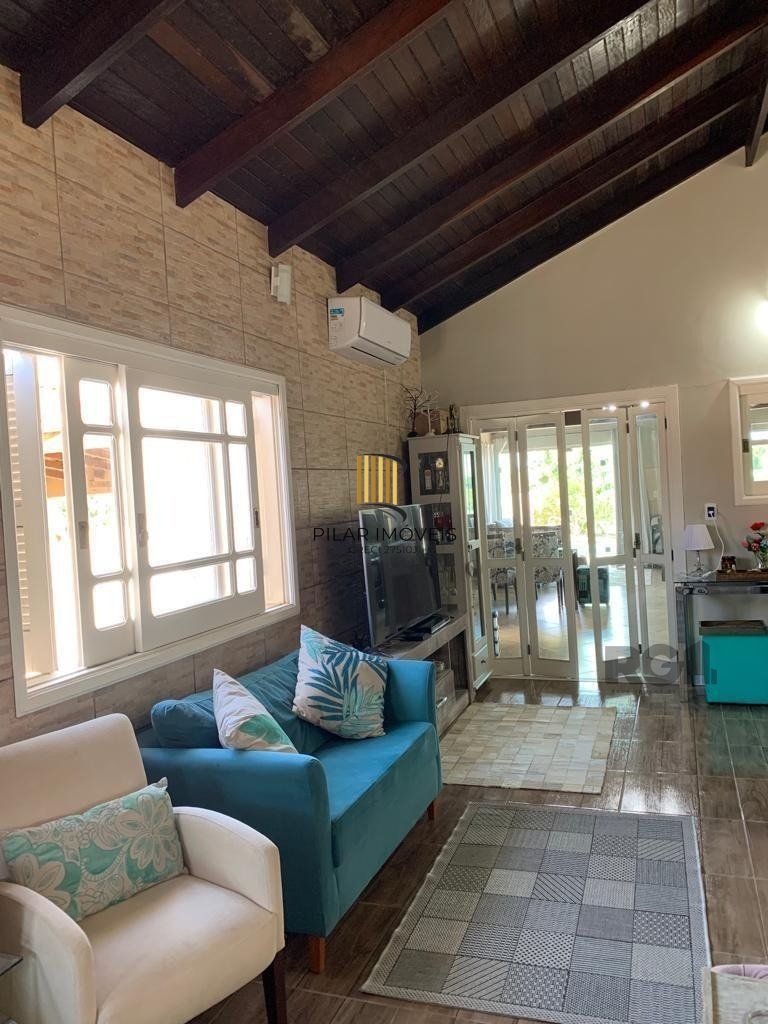 Sítio no condomínio GoufeII, em Águas Claras, Viamão.