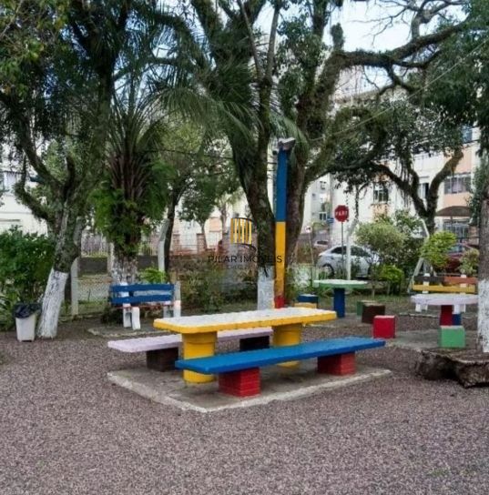 Apartamento de 2 dormitórios e *vaga no bairro Cavalhada