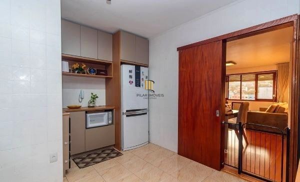 Apartamento de 4 dormitórios e vaga no Jardim do Salso