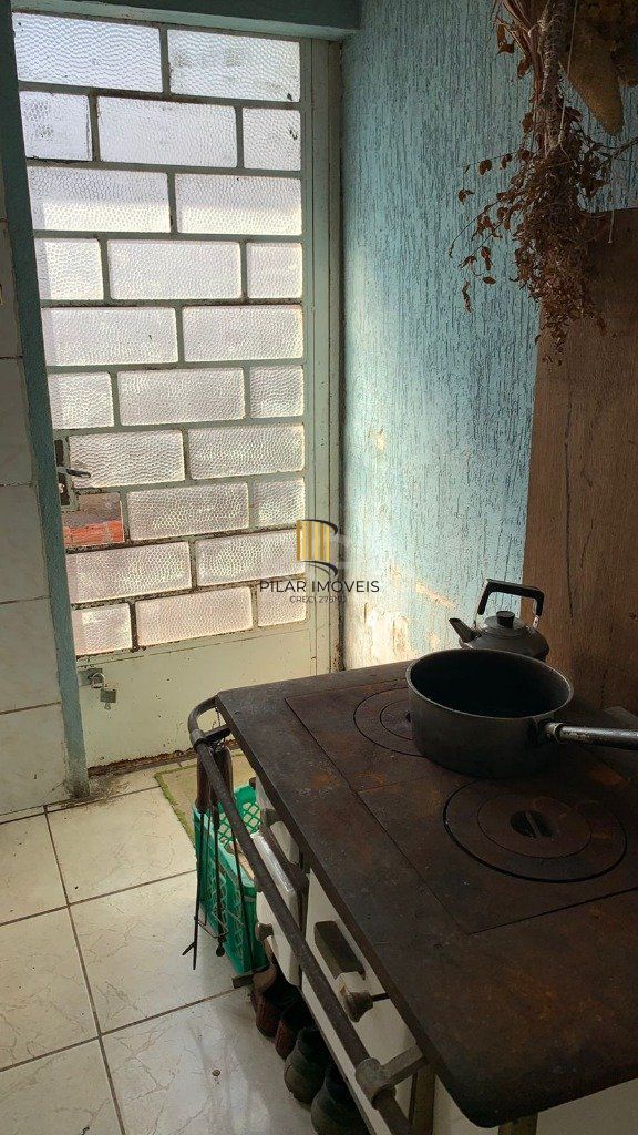 Casa 4 dormitórios 3 banheiros garagem coberta para 3 + carros