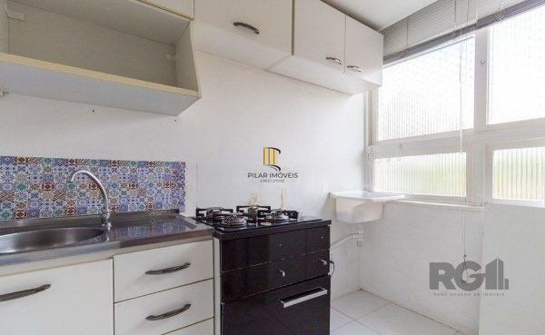 Apartamento de 2 dormitórios e vaga Desocupado