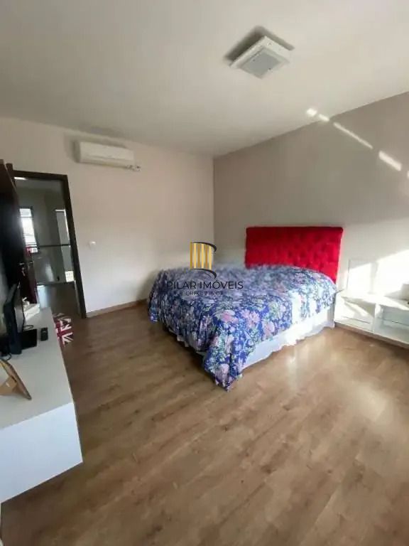 Casa 4 dormitórios no bairro Sumaré