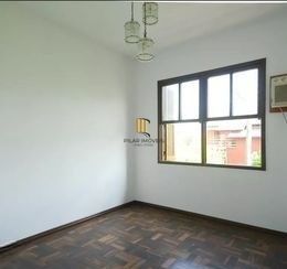 Apartamento no Jardim Botânico de 3 dormitórios e dependência