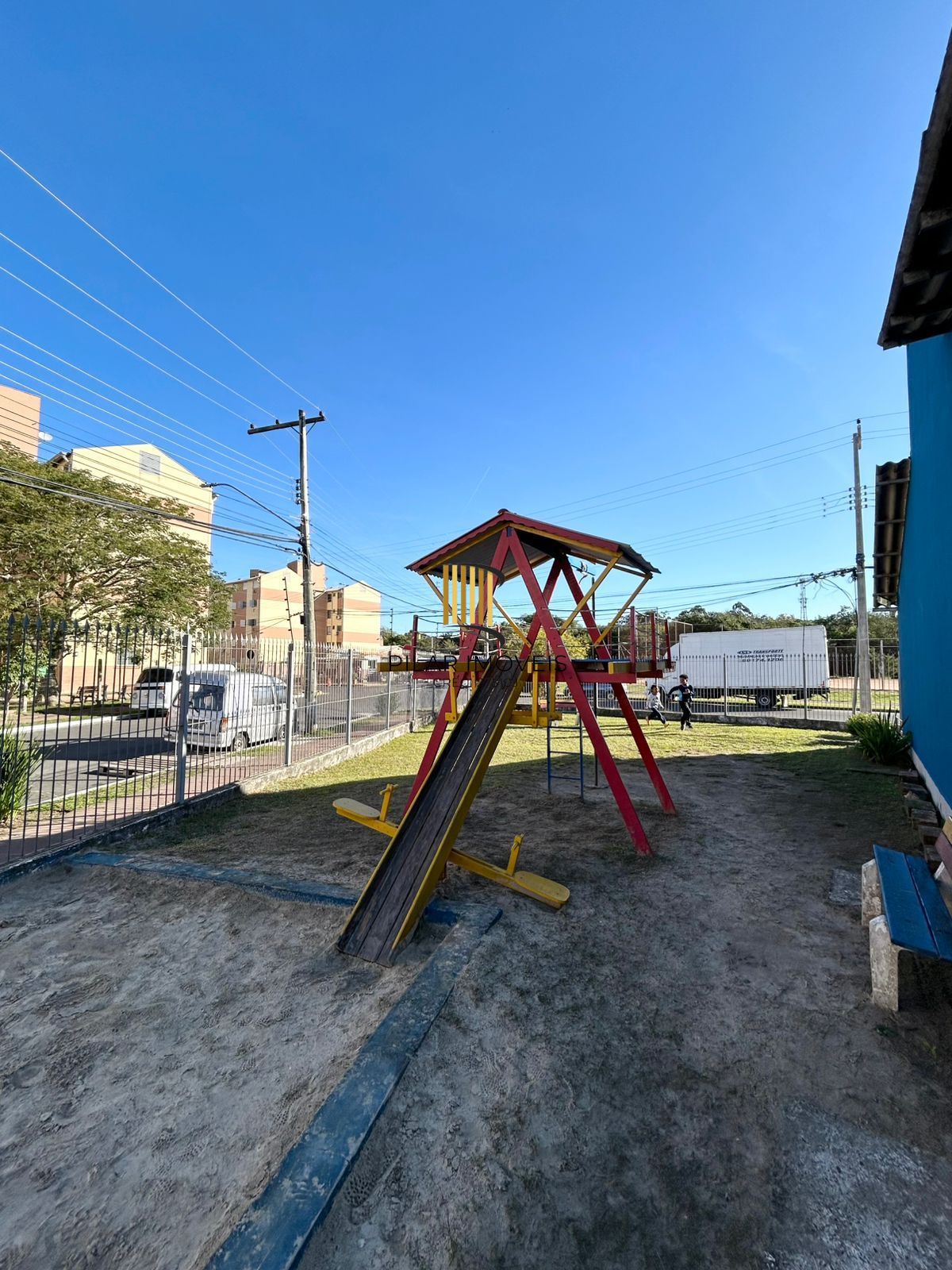 Apartamento de 2 dormitórios e vaga