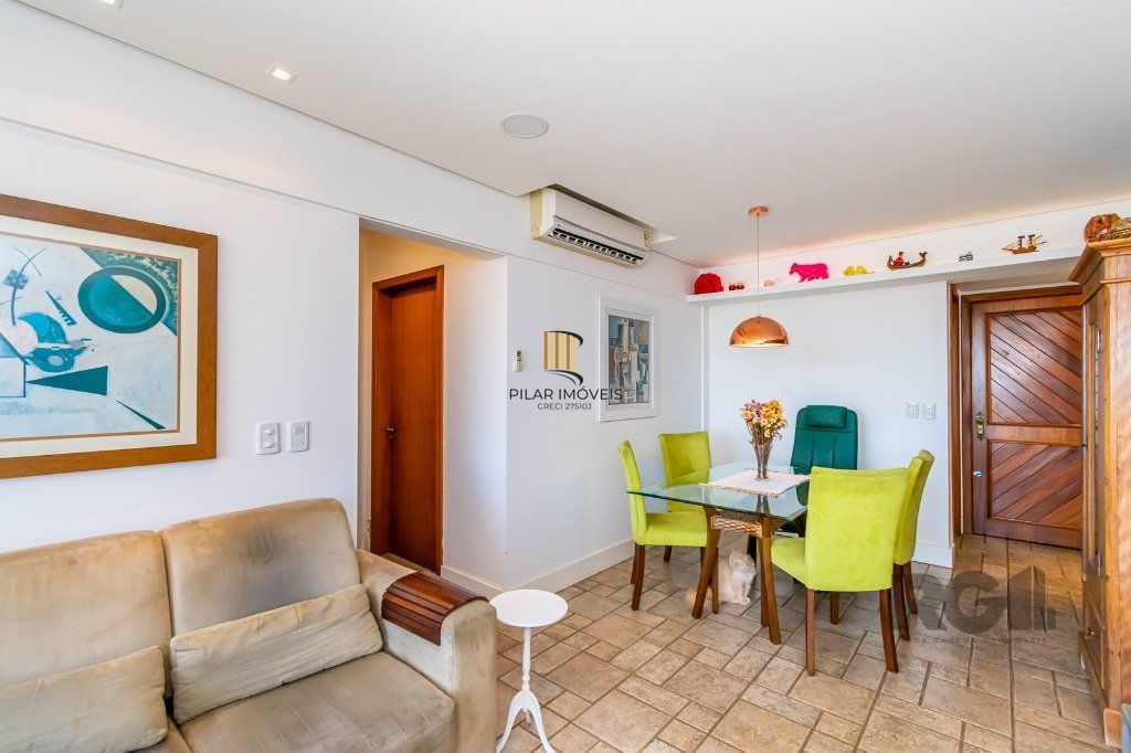 Apartamento 2 dormitórios, 1 vaga no Alto Petrópolis