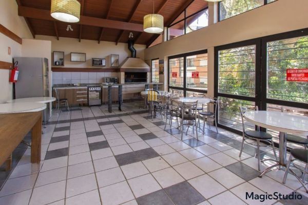 Apartamento 2 dorms, 1 vaga de garagem, à venda Rua Mura, Guarujá - Porto Alegre