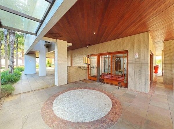 Apartamento no Cristo Redentor de 3 dormitórios e 2 vagas