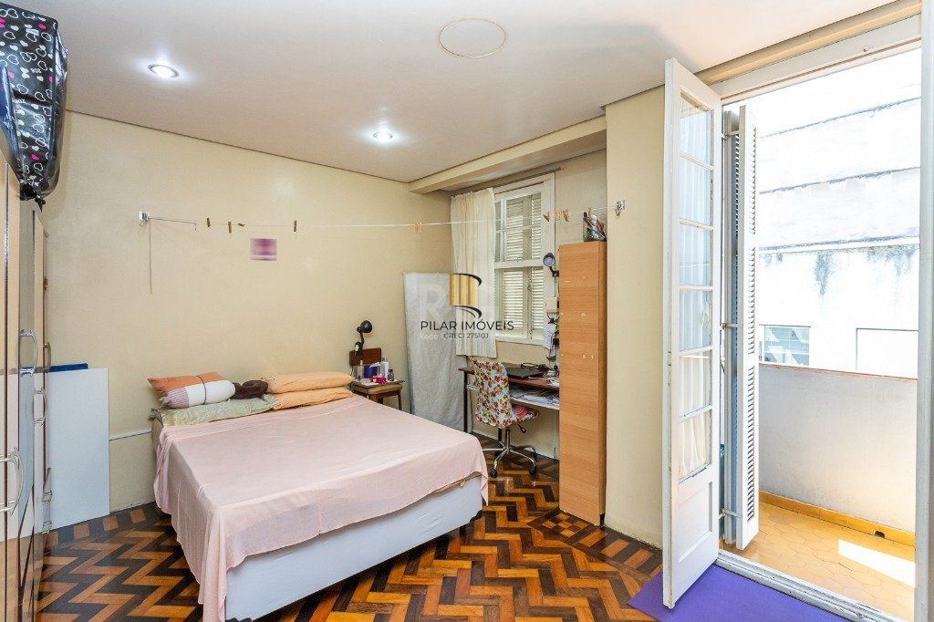 Apartamento 2 dormitórios no bairro Centro Histórico