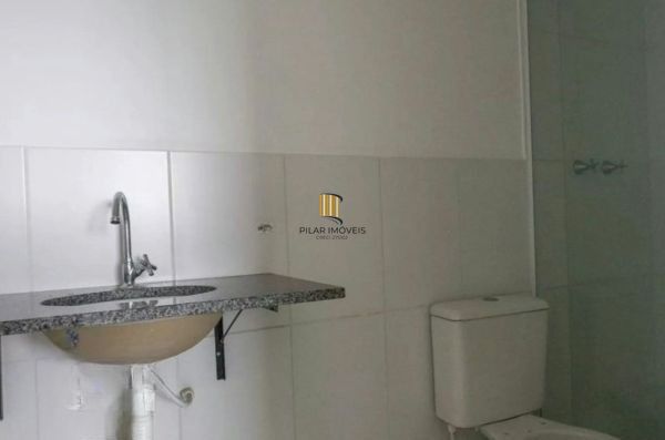Apartamento no bairro Nonoai de 2 dormitórios e vaga