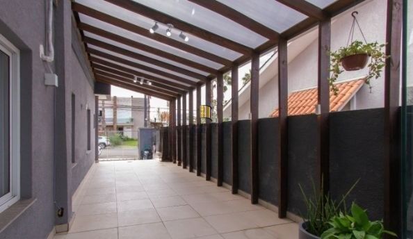 Não deixe de conhecer esta preciosidade na Lomba do Pinheiro