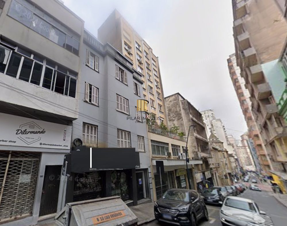 Apartamento no Centro de 1 dormitório DESOCUPADO