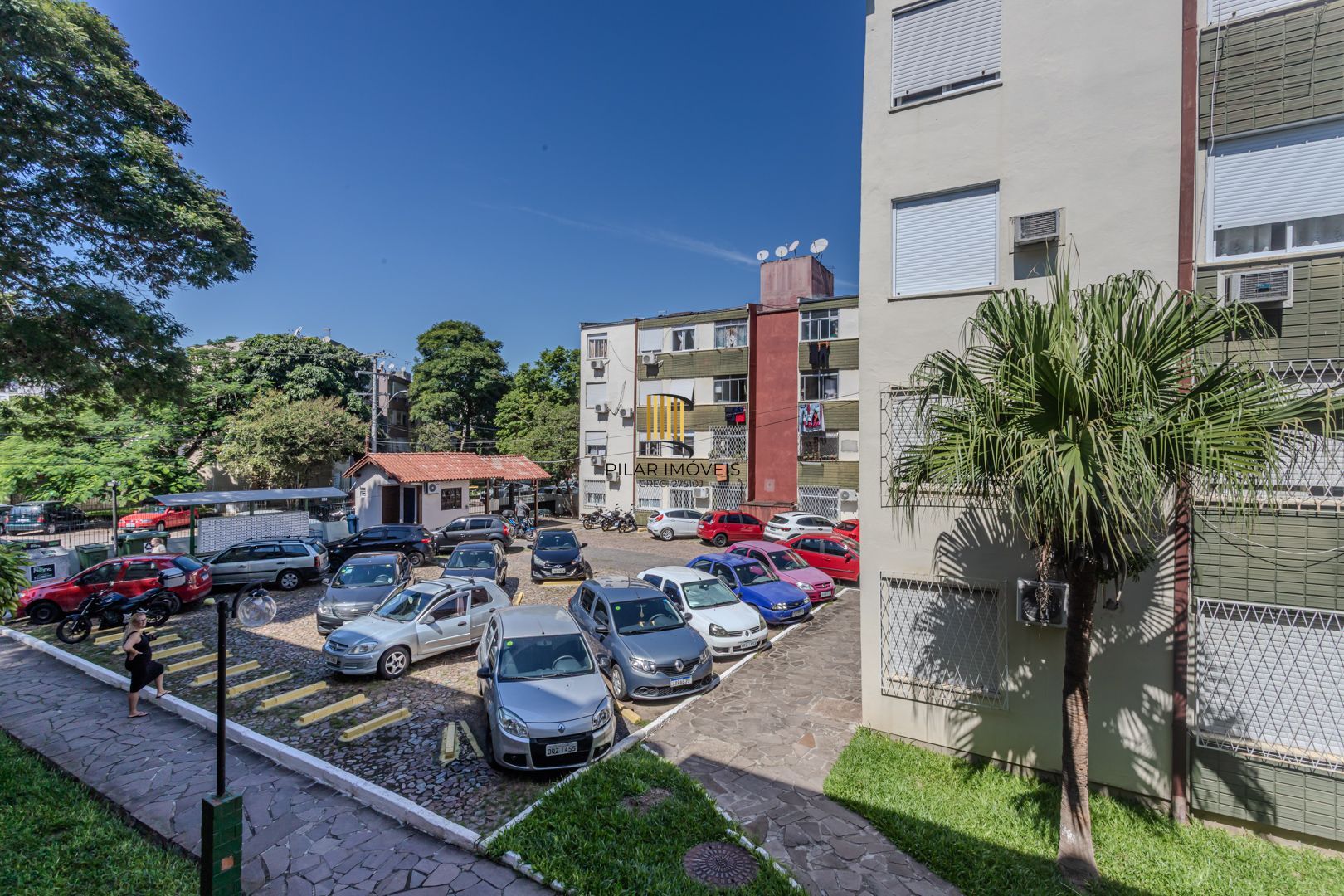 Apartamento de 2 dormitórios e *vaga no bairro Cavalhada