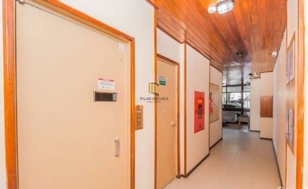 Apartamento no bairro Floresta de 3 dormitórios e vaga