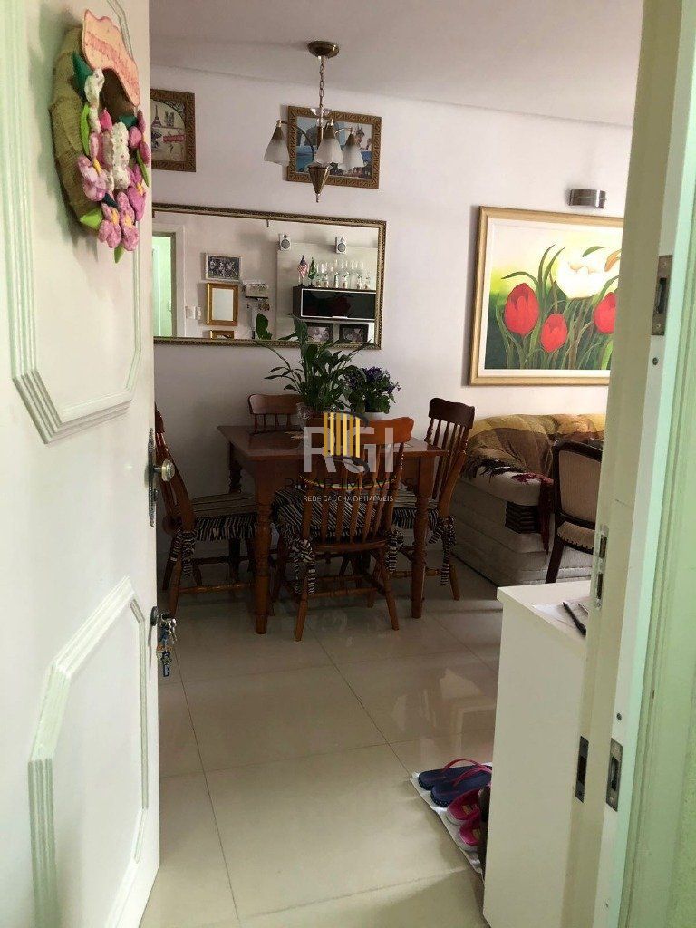 Apartamento para Venda - 80m², 2 dormitórios, 1 vaga - Menino Deus